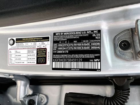 Certified 2025 Mercedes-Benz GLE 350 4MATIC image 38