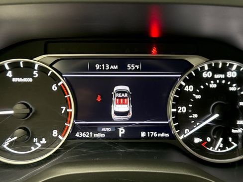 Used 2023 Nissan Rogue SV image 13