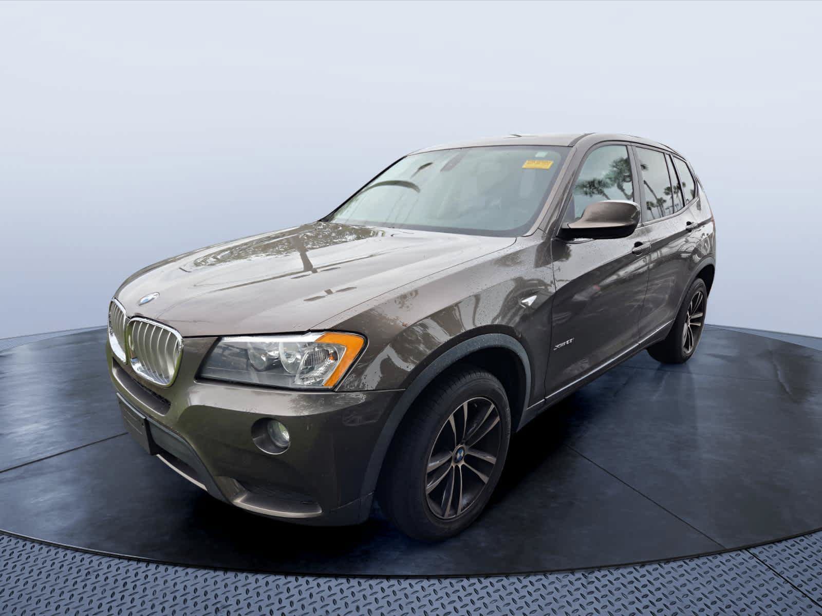 Used 2012 BMW X3 xDrive28i AWD/4WD image 2