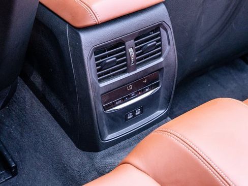 Used 2022 BMW M4 xDrive Competition w/ Executive Package image 20