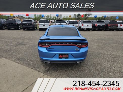 Used 2016 Dodge Charger SXT w/ Plus Group RWD image 6