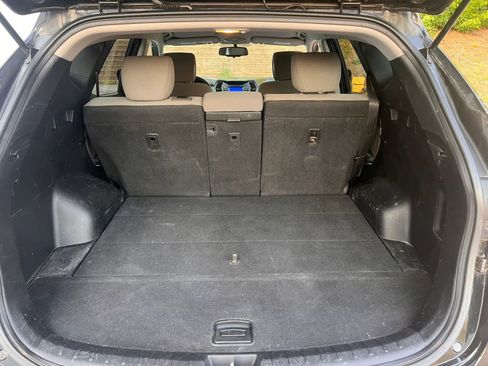 Used 2013 Hyundai Santa Fe Sport FWD image 34
