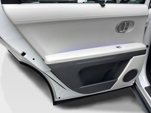 Used 2023 Hyundai Ioniq 5 Limited image 34