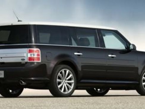 Used 2018 Ford Flex SE FWD image 1