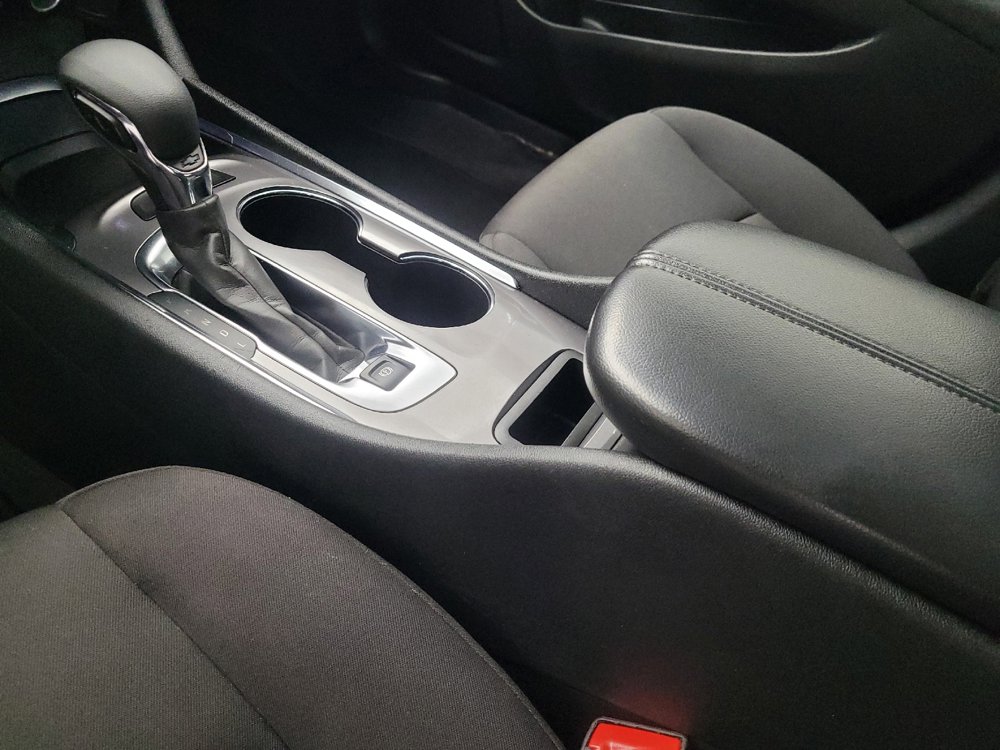 Used 2023 Chevrolet Malibu LT FWD image 26