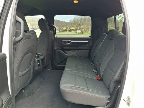 Used 2025 RAM 1500 Big Horn AWD/4WD image 12