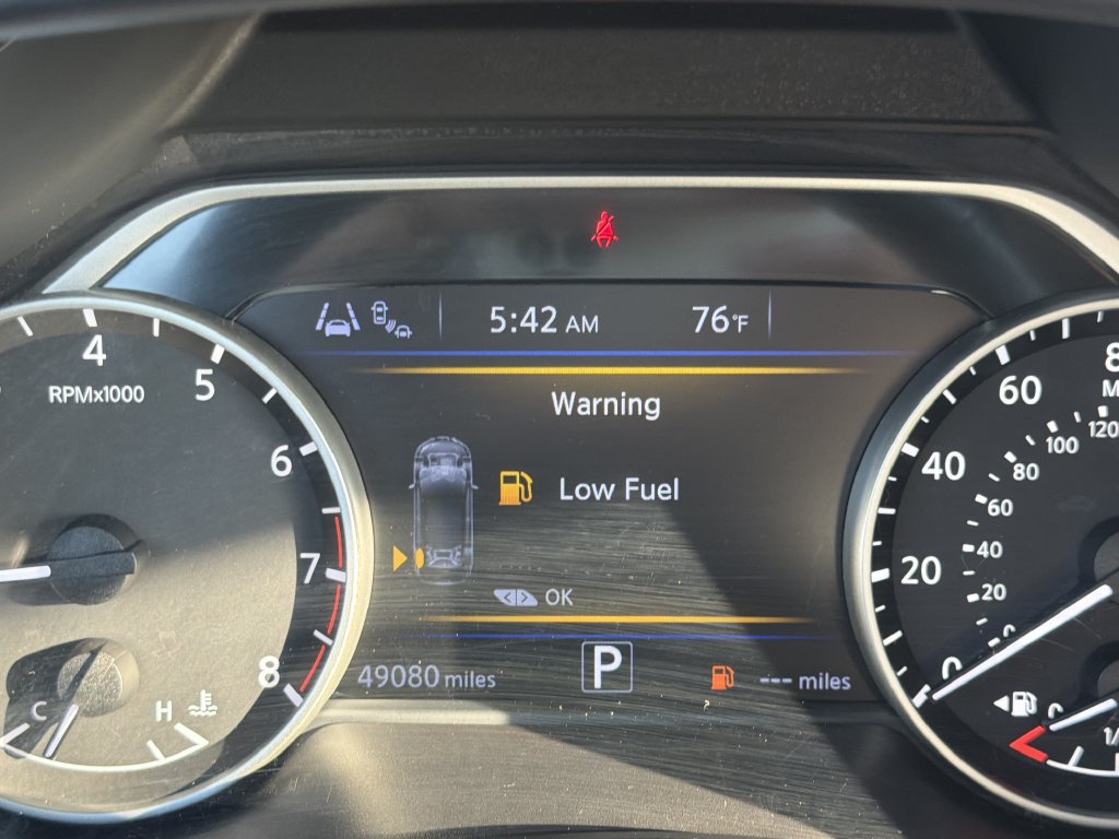 Used 2023 Nissan Murano SV FWD image 26