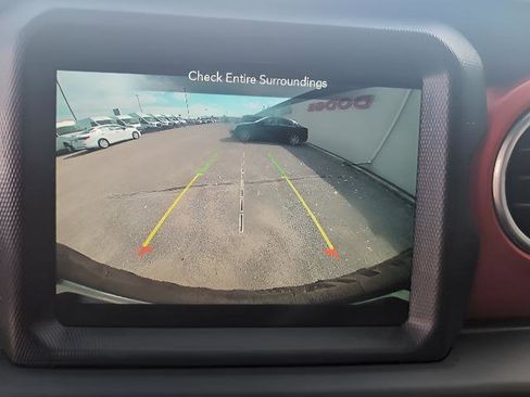 Used 2020 Jeep Wrangler Unlimited Rubicon w/ Uconnect 4C Nav & Sound Group image 14