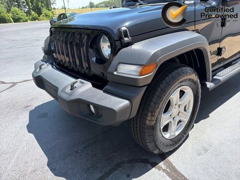 Certified 2022 Jeep Wrangler Unlimited Sport AWD/4WD image 15