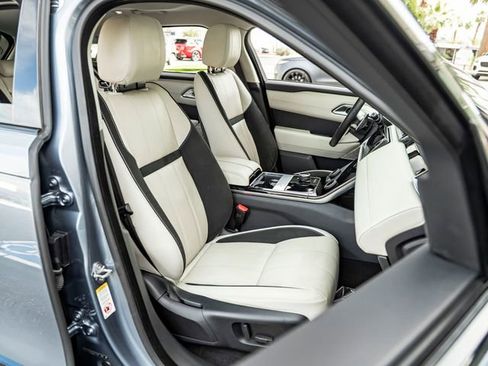 Certified 2018 Land Rover Range Rover Velar S image 27