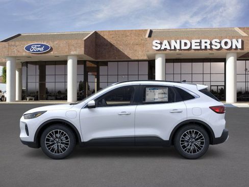 New 2025 Ford Escape SE w/ PHEV Premium Package image 4