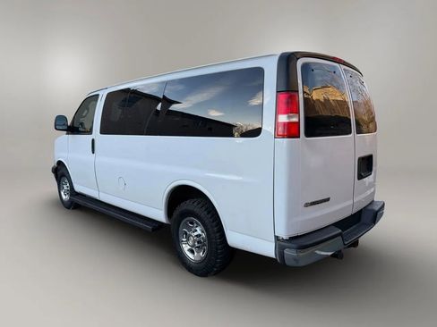 Used 2018 Chevrolet Express 3500 LT w/ LT Preferred Equipment Group image 6