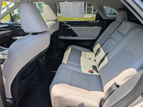 Used 2020 Lexus RX 450h AWD w/ Luxury Package image 23
