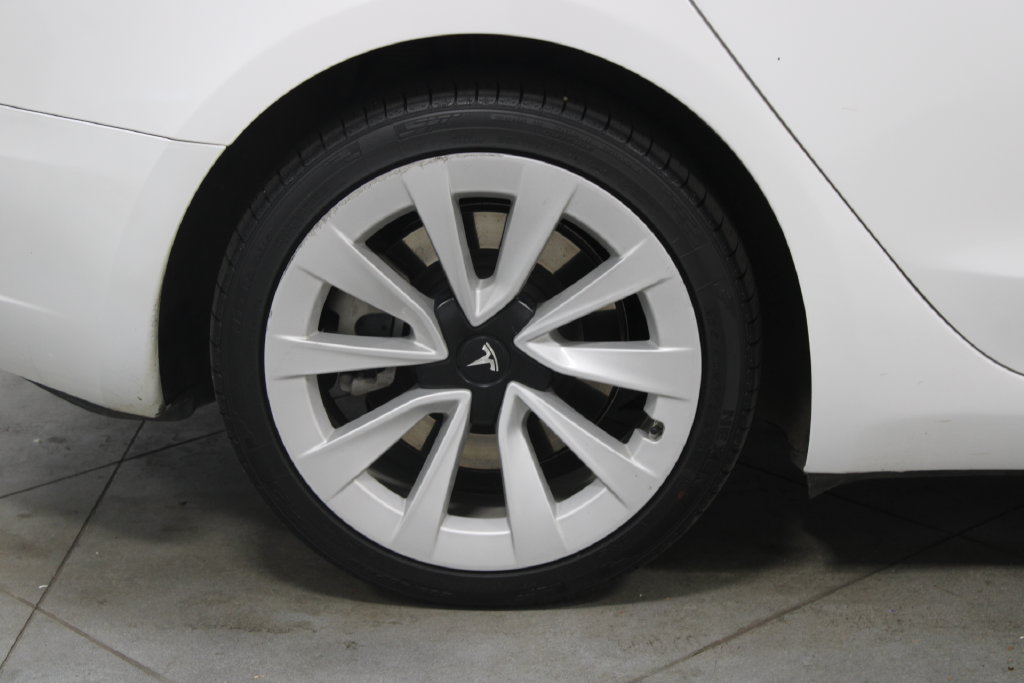 Used 2023 Tesla Model 3 Standard Range RWD image 13