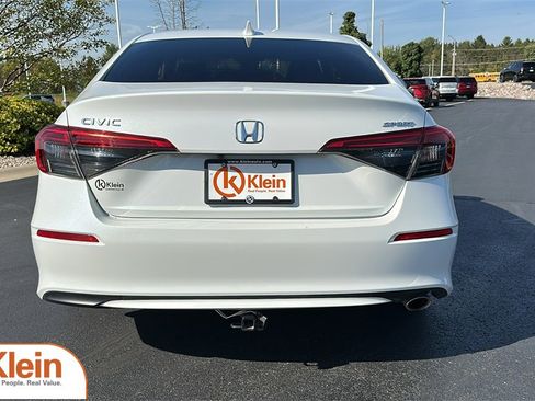 Used 2023 Honda Civic Sport image 7