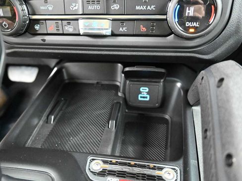 Certified 2025 Ford Bronco Raptor AWD/4WD image 47