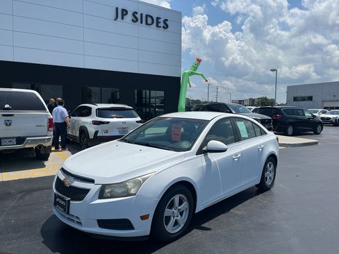 Used 2012 Chevrolet Cruze LT FWD image 1