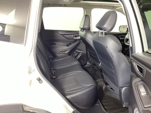 Used 2019 Subaru Forester Touring AWD/4WD image 12