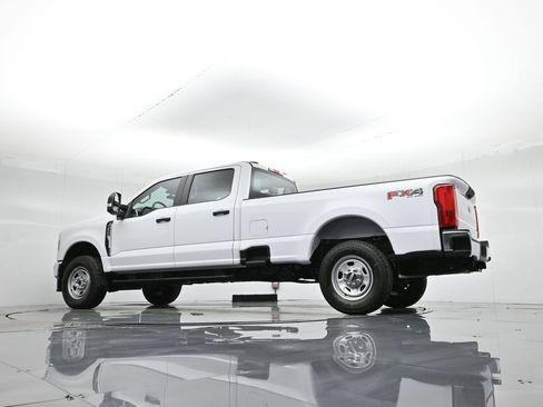 New 2026 Ford F350 XL w/ FX4 Off-Road Package AWD/4WD image 49