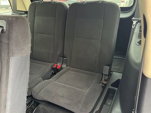 Used 2010 Ford Explorer XLT image 11