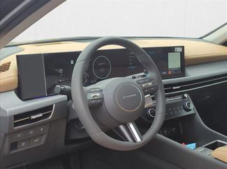 New 2025 Hyundai Sonata Limited video 3