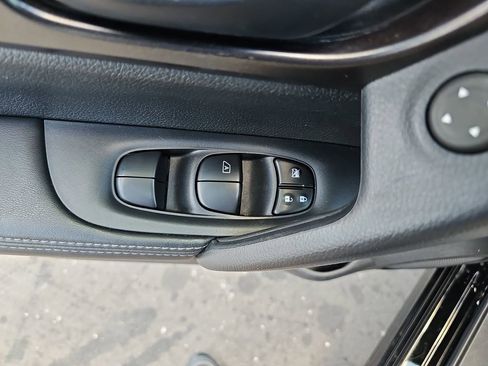 Used 2021 Nissan Rogue Sport S AWD/4WD image 31