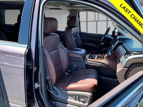 Used 2016 Chevrolet Tahoe LTZ AWD/4WD image 7