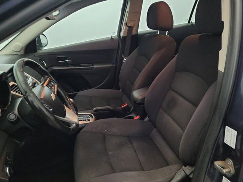 Used 2014 Chevrolet Cruze LT FWD image 17