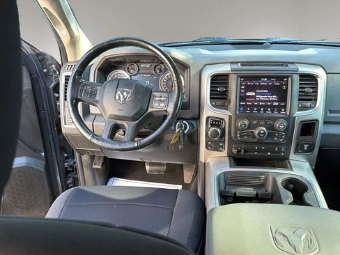 Used 2018 RAM 1500 Big Horn AWD/4WD image 35