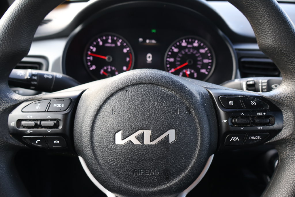 Used 2023 Kia Rio S w/ Technology Package FWD image 17
