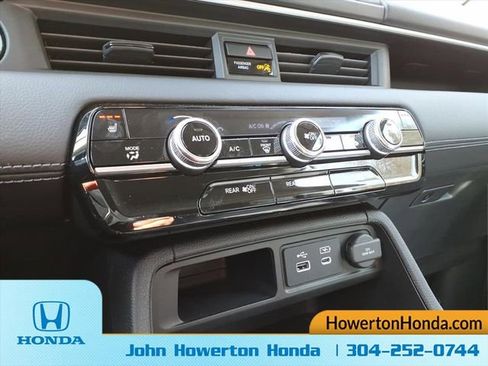 New 2025 Honda Pilot EX-L image 16