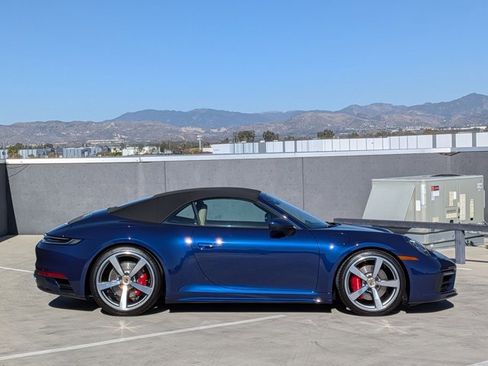 Used 2024 Porsche 911 Carrera 4S image 10