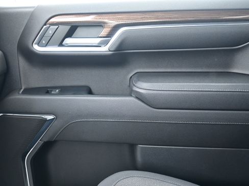 Used 2023 Chevrolet Silverado 1500 LT image 30