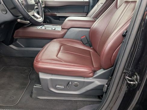 Used 2024 Ford Expedition Max Limited image 14