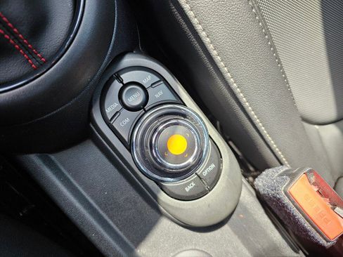 Used 2021 MINI Cooper S w/ Coral Red Edition image 27