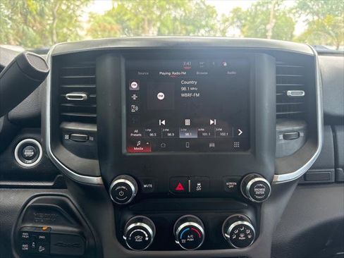 Used 2024 RAM 2500 Big Horn w/ Off Road Package image 24