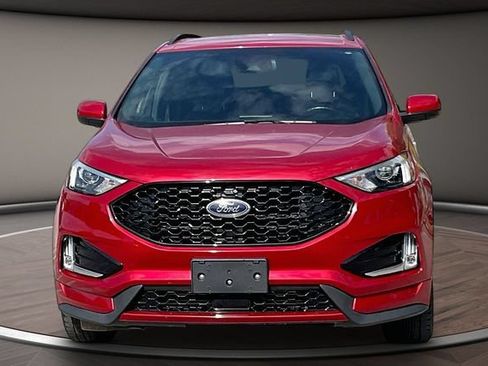 Used 2021 Ford Edge ST-Line FWD image 3
