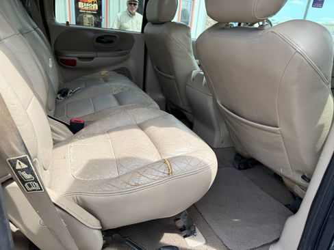 Used 2001 Ford F150 Lariat RWD image 14