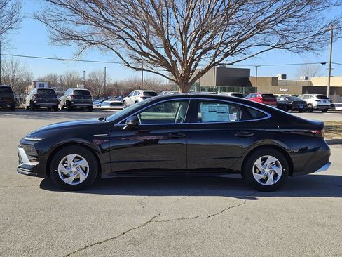 New 2026 Hyundai Sonata SE FWD image 4
