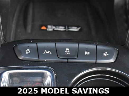 New 2025 Chevrolet TrailBlazer RS w/ Convenience Package image 35