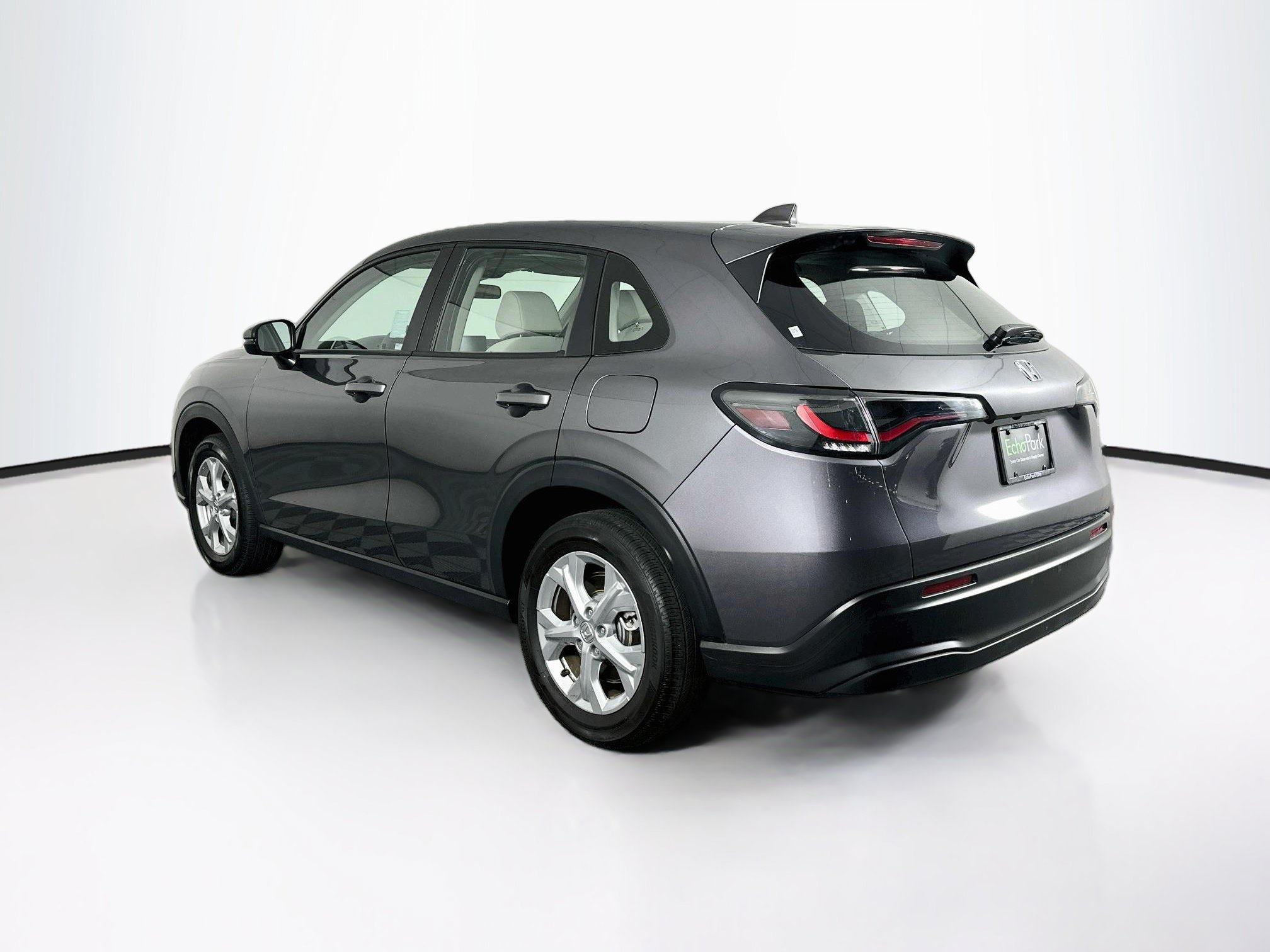 Used 2025 Honda HR-V LX image 5
