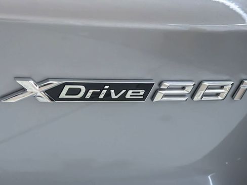 New 2026 BMW X1 xDrive28i w/ Technology Package AWD/4WD image 26