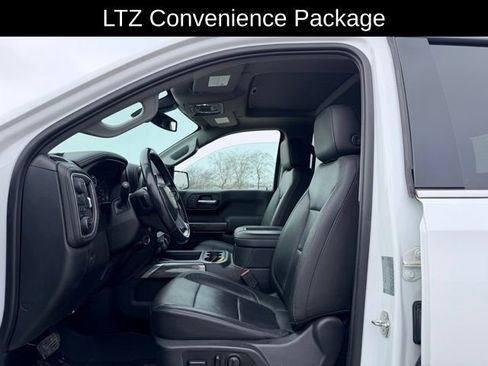 Used 2019 Chevrolet Silverado 1500 LTZ w/ LTZ Premium Package image 6