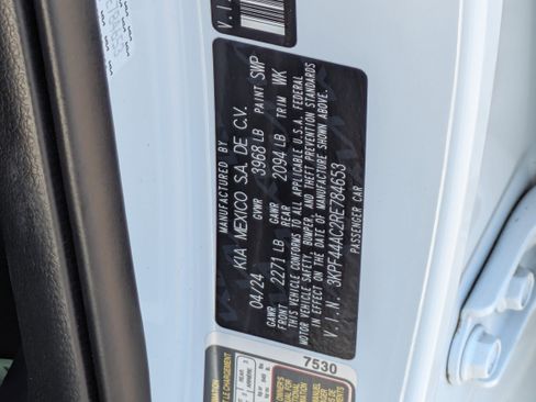 Certified 2024 Kia Forte GT w/ GT2 Package FWD image 31