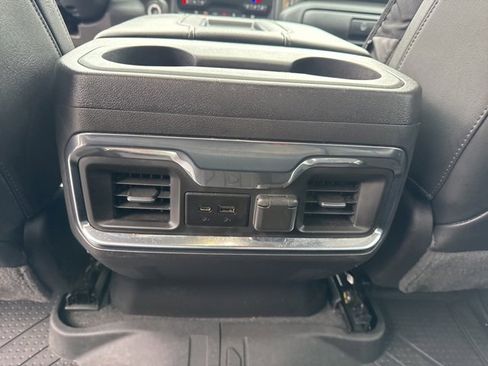Used 2022 Chevrolet Silverado 1500 High Country image 25