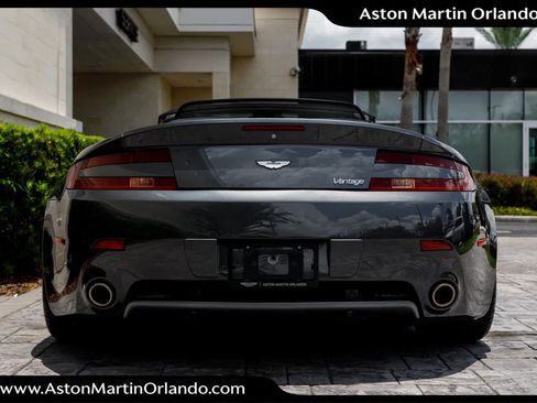 Used 2009 Aston Martin V8 Vantage Roadster RWD image 27
