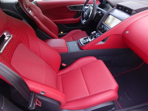 Used 2024 Jaguar F-TYPE R-Dynamic RWD image 11