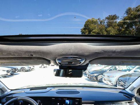 New 2026 Hyundai Ioniq 9 Calligraphy image 17