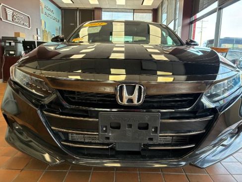 Used 2021 Honda Accord Sport image 4