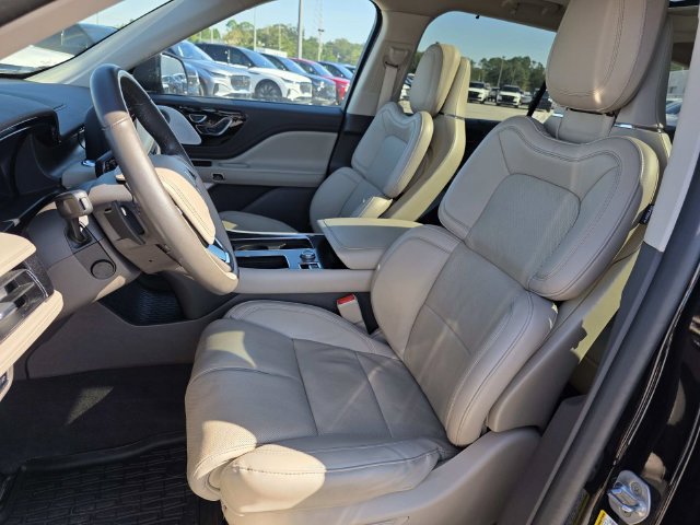 Certified 2024 Lincoln Aviator Reserve w/ Equipment Group 201A AWD/4WD image 10